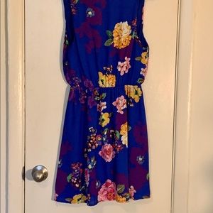 Everly Floral Dress in size Medium